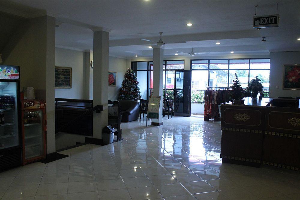 Tasik Jogja Hotel Yogyakarta Exterior photo