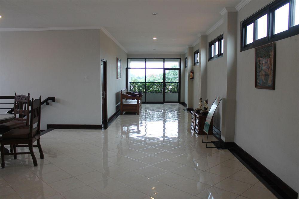 Tasik Jogja Hotel Yogyakarta Exterior photo